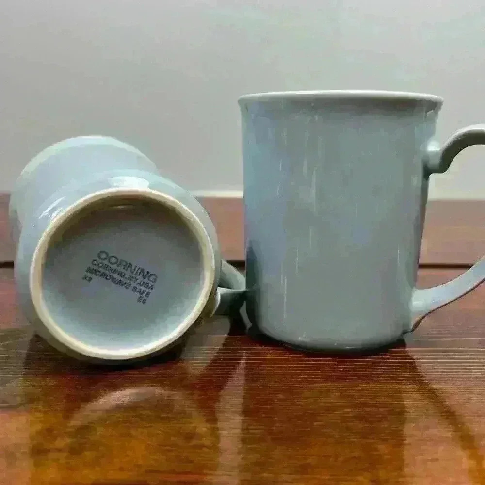 Vintage Corning Coffee Mugs Set of 2 | 1970s Corning Coffee Mug Collectable - Picture 3 of 10